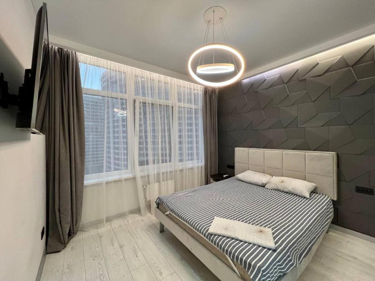 44 Pearl Stylish 1-Bedroom Apartment Одеса Екстериор снимка