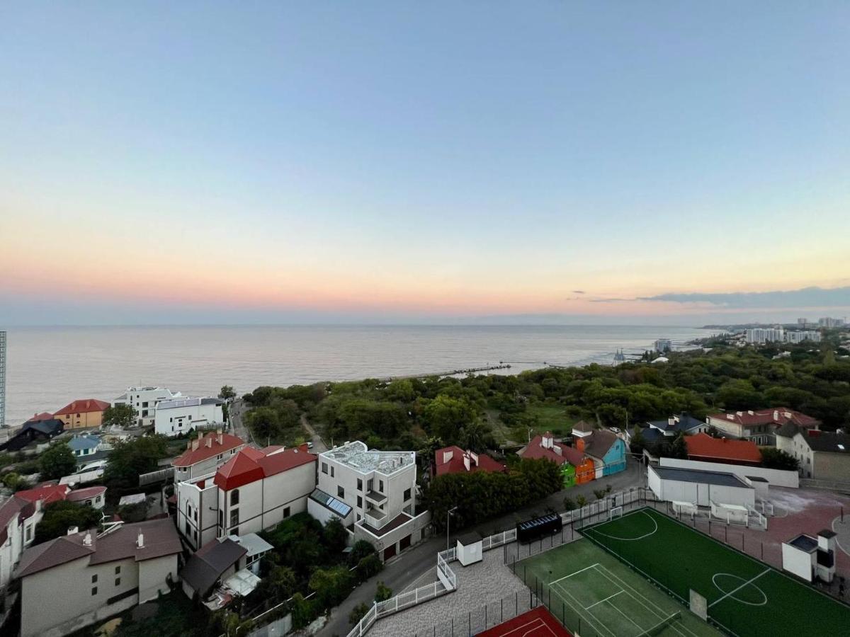 44 Pearl Stylish 1-Bedroom Apartment Одеса Екстериор снимка